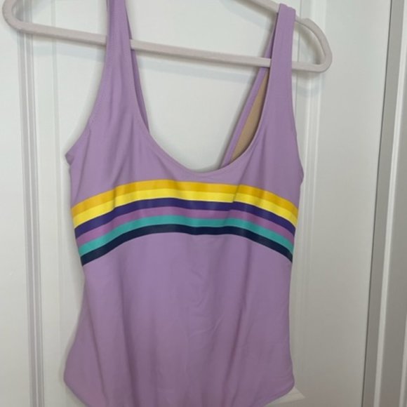 Old Navy - Striped Scoop Neck One Piece Swimsuit - Picture 3 of 4